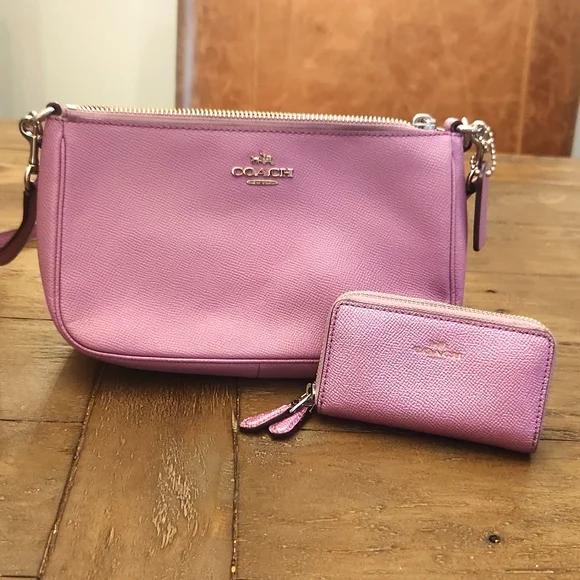 Lavender coach wallet hotsell
